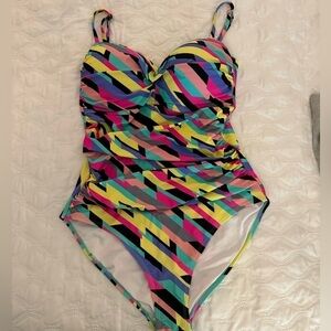 Relleciga Colorful Geometric print Rutched One Piece Swim Suit. NWOT. Size L